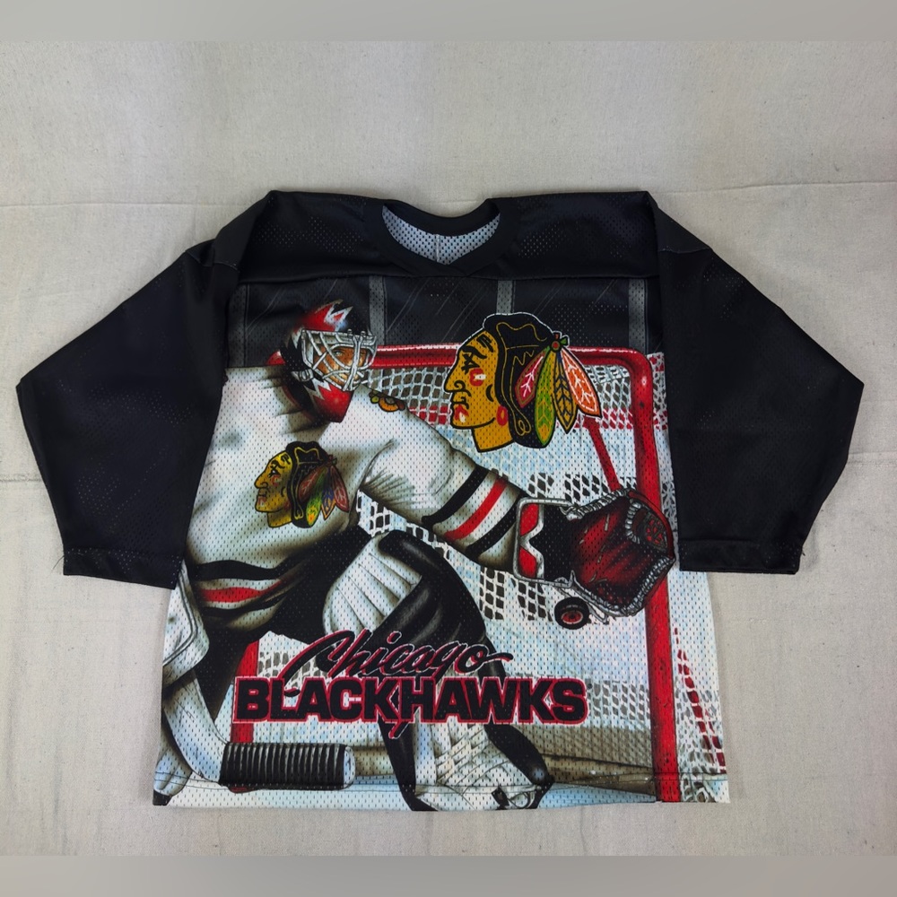 Chicago Blackhawks jersey Size in pictures